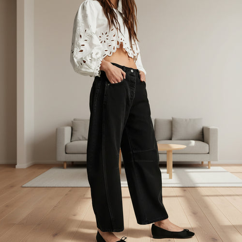 Light blue baggy jeans wide leg silhouette detail